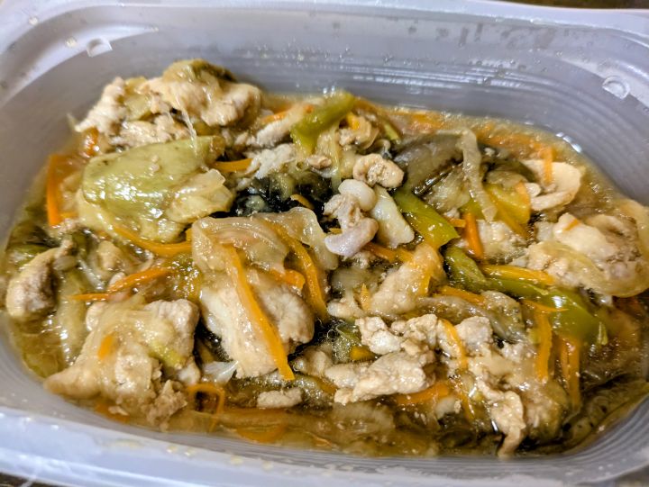 シェフの無添つくりおきの甘酢でさっぱり肉野菜炒め